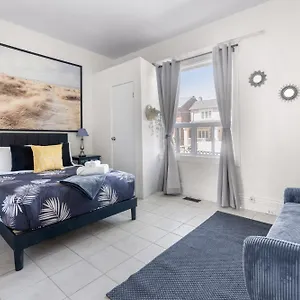  Inn Bedroom In The Corso Italia Neighbourhood